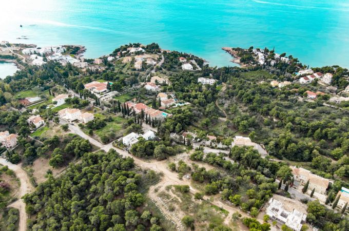 UNIQUE PLOT IN PORTOHELI